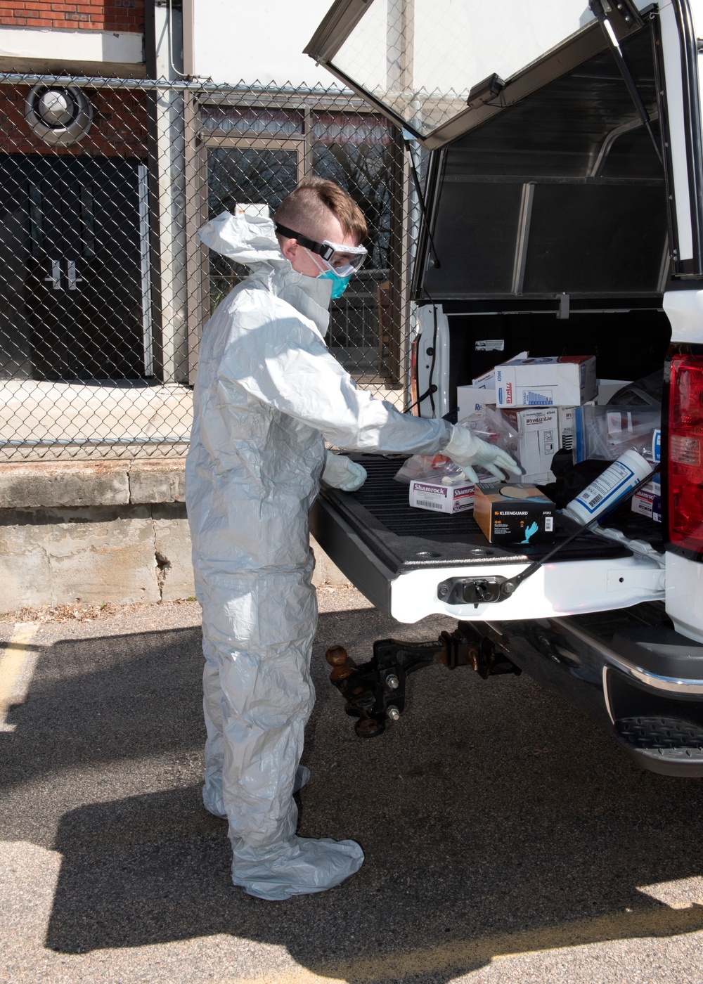 Mass National Guard administers COVID-19 testing