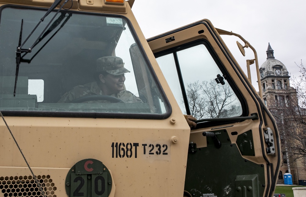 Iowa National Guard Couple Combats COVID-19