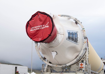 RocketShip delivers Delta IV Heavy boosters at VAFB