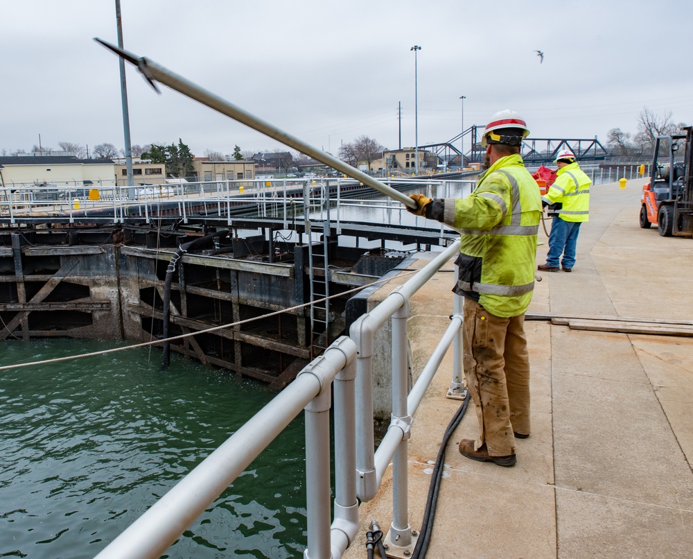 Reinstalling the Black Rock Lock miter gates