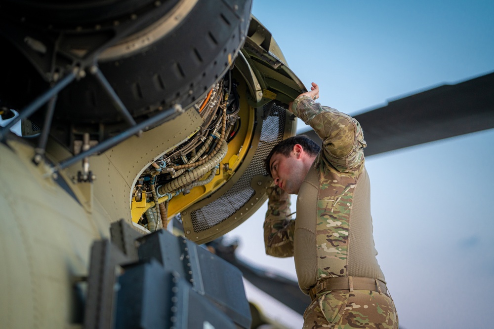 U.S. Army aviation brigade and paratroopers train on Cyprus