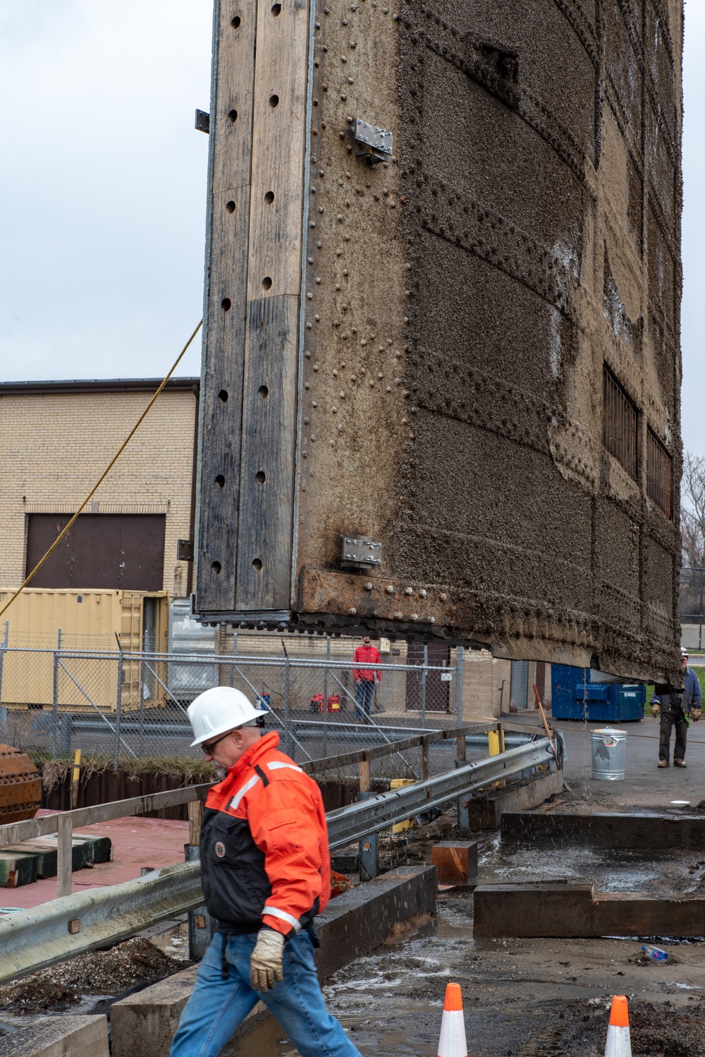 Reinstalling the Black Rock Lock miter gates