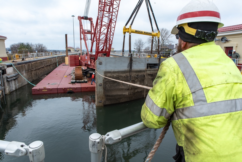 Reinstalling the Black Rock Lock miter gates