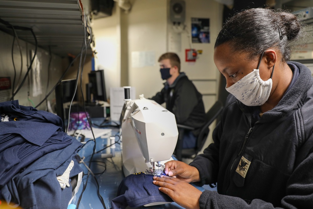 Makin Island Underway