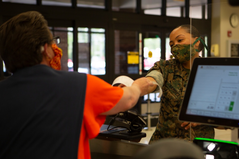 MCB Camp Lejeune implements order to wear protective face coverings while in installation facilities