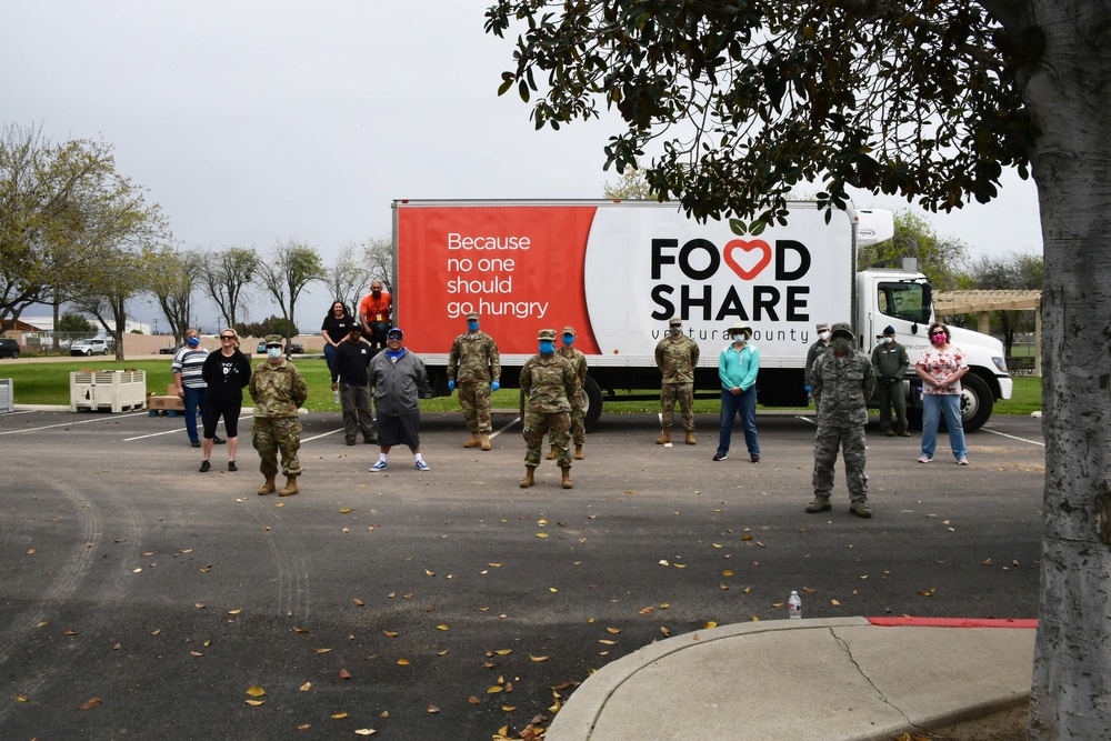 146th Airlift Wing Assist FoodShare Ventura County Food Drive