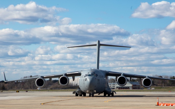 The 801st Combat Support Hospital, U.S. Army Reserve, Fort Sheridan, Illinois, arrives in Massachusetts.