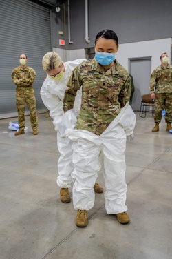 Oklahoma National Guard medics train for COVID-19 response [Image 6 of 7]