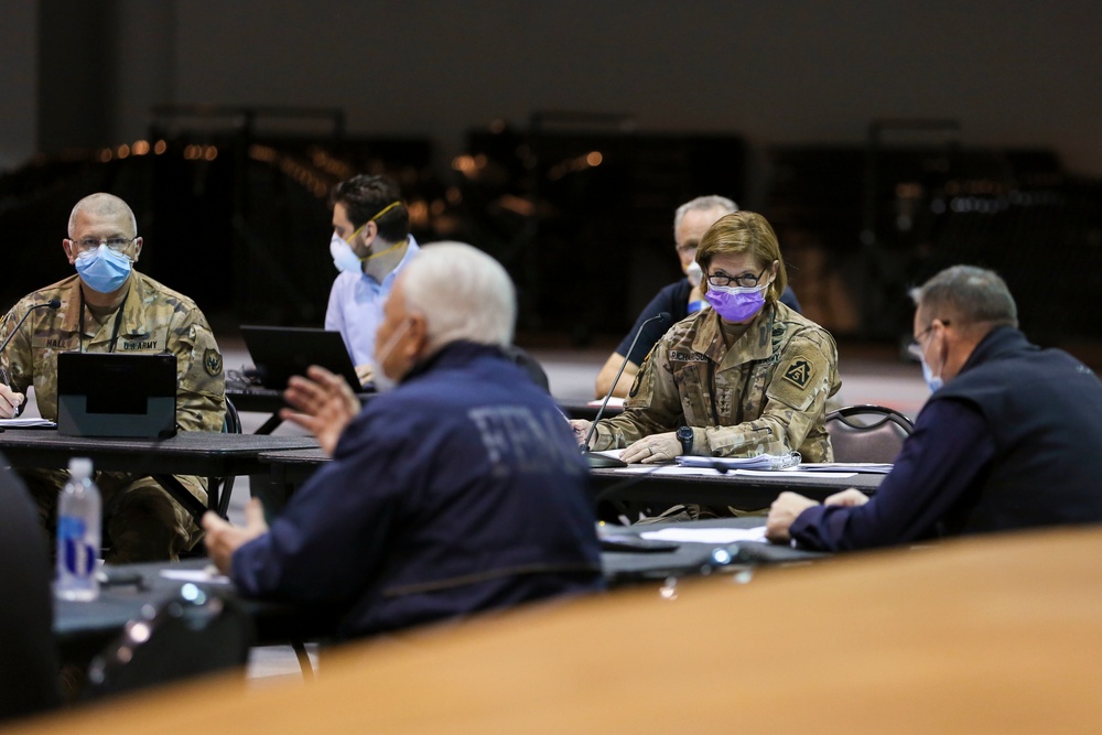 Commander U.S. Army North Lt. Gen. Laura Richardson meets with partnering federal agencies