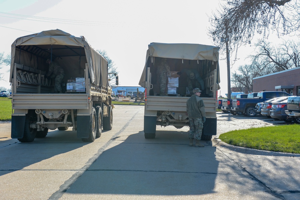 Nebraska Soldiers support state PPE distribution