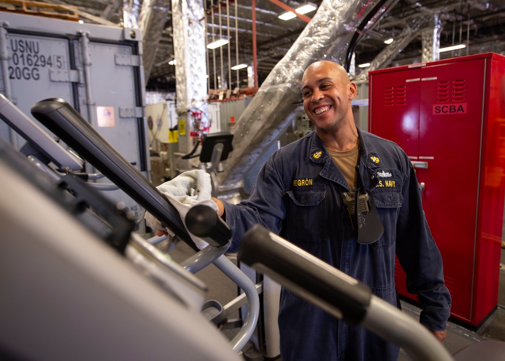 Sailors Sanitize USS Gabrielle Giffords