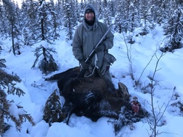 CW2 Michael Smith with Moose in Creamer's Field, Fairbanks, AK