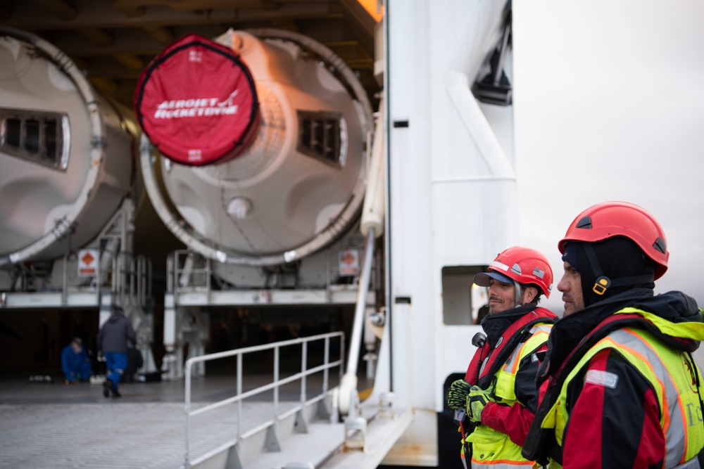 RocketShip delivers Delta IV Heavy boosters at VAFB