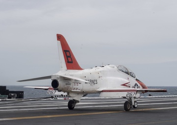 Student Naval Aviator Logs 2,000th trap aboard USS Gerald R. Ford off Florida coast