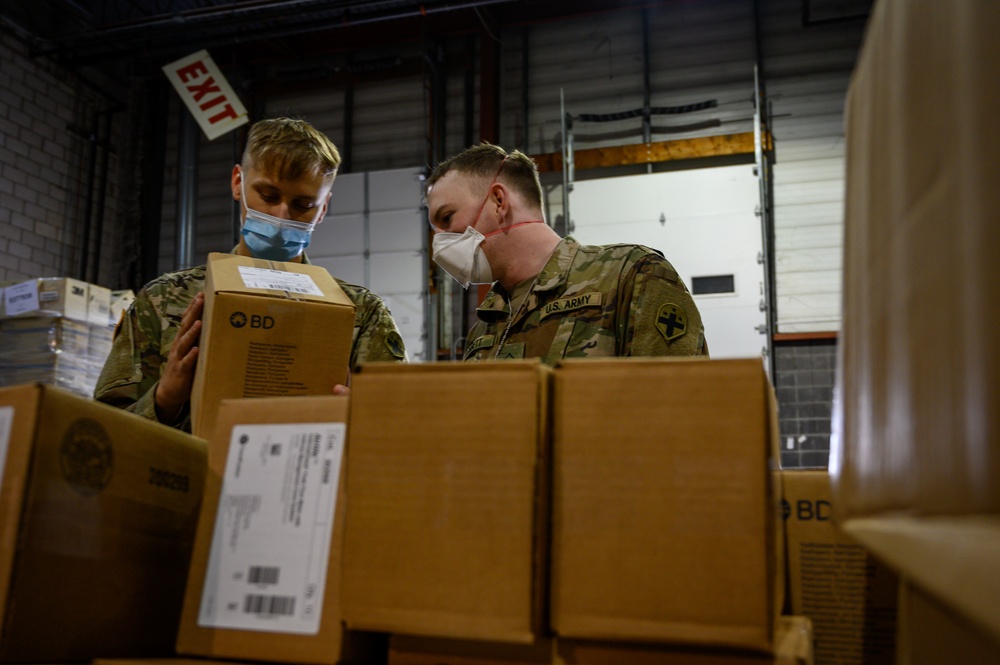 Soldiers with the 332nd Medical Brigade finalize set up in New Jersey FMS