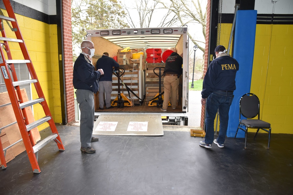 Pennsylvania guardsmen pack and ship medical supplies to East Stroudsburg, PA