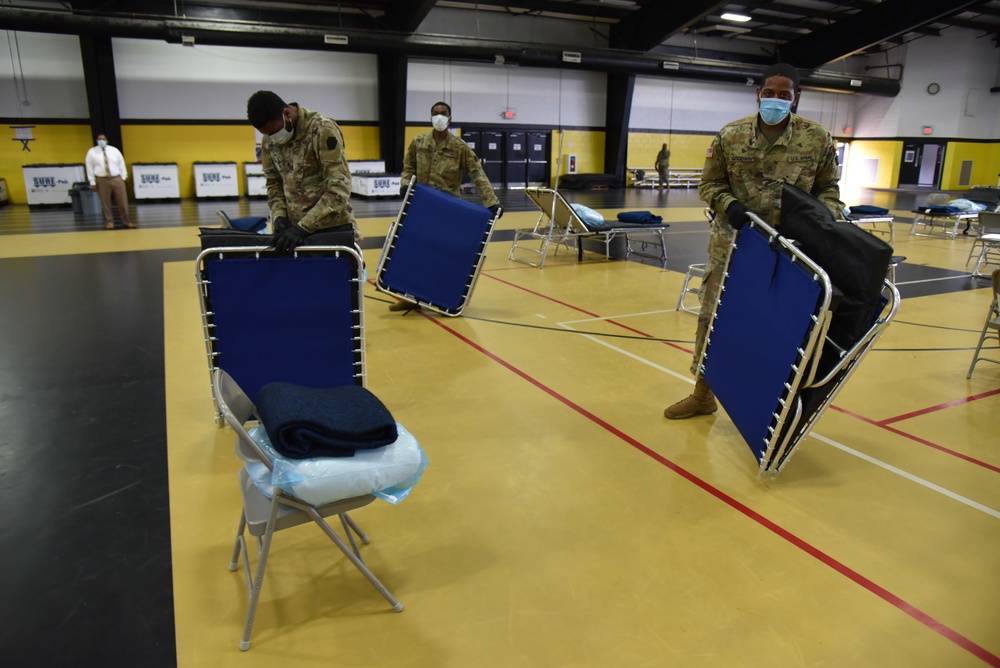 Pennsylvania guardsmen pack and ship medical supplies to East Stroudsburg, PA