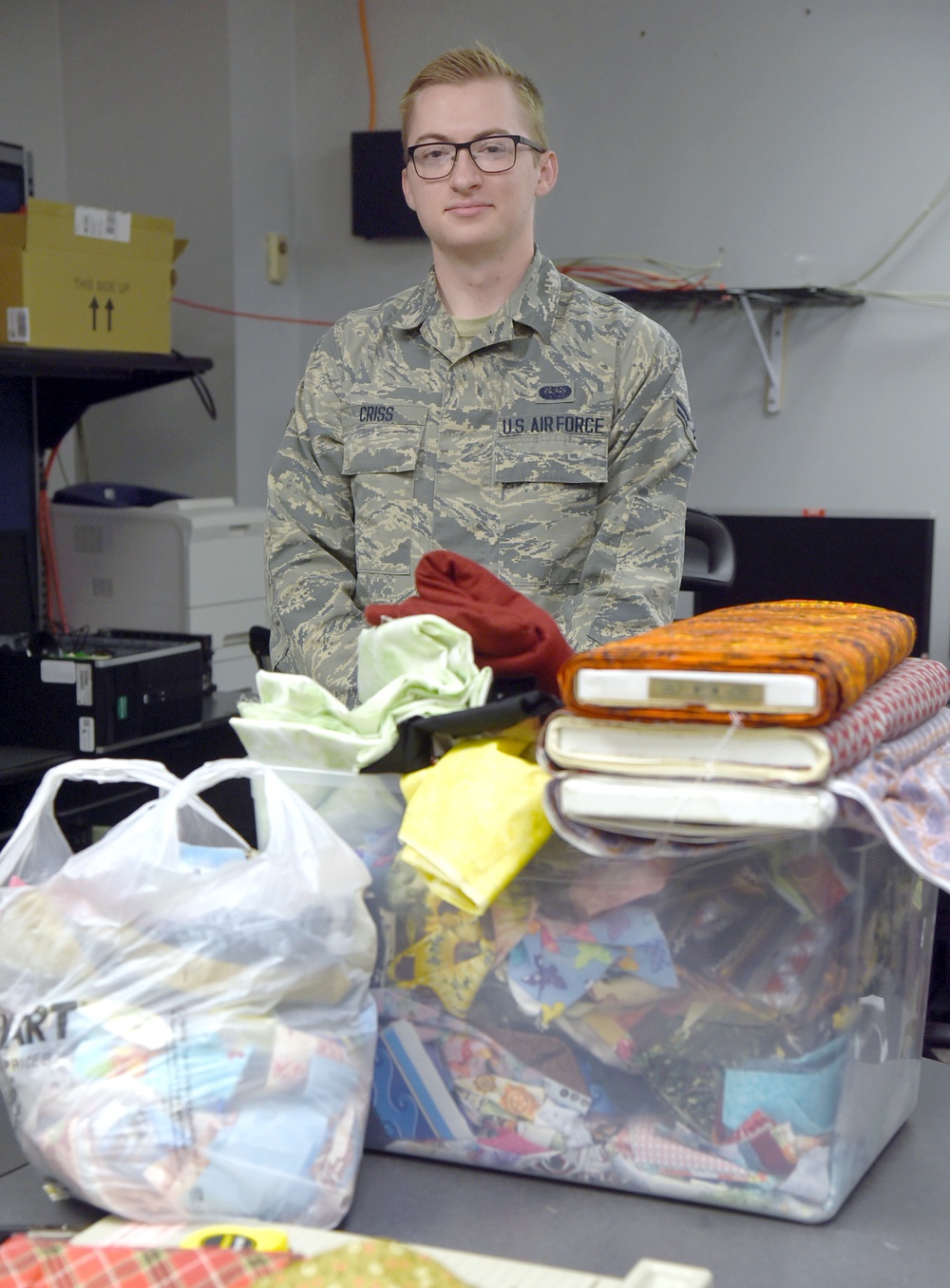 552nd Air Control Network Squadron gives back during COVID-19