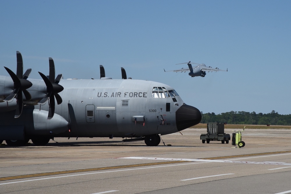 C-17 Globemaster III takeoff