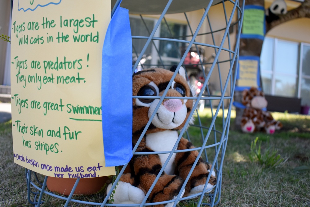 Camp Zama housing community organizes neighborhood zoo