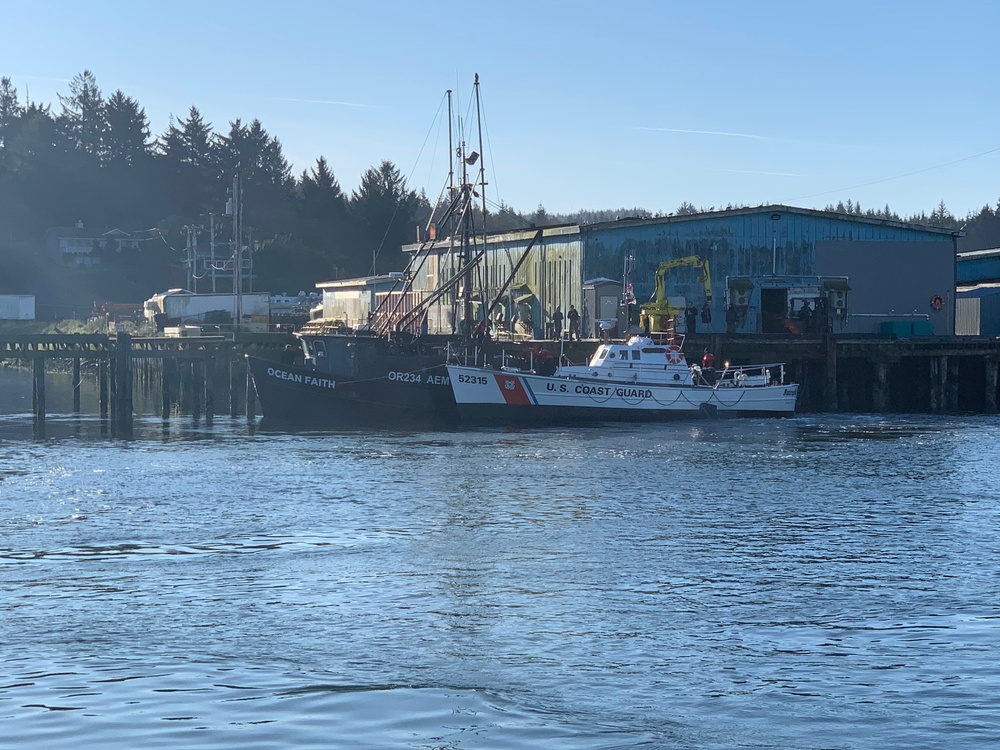 Coast Guard completes overnight tow of fishing vessel