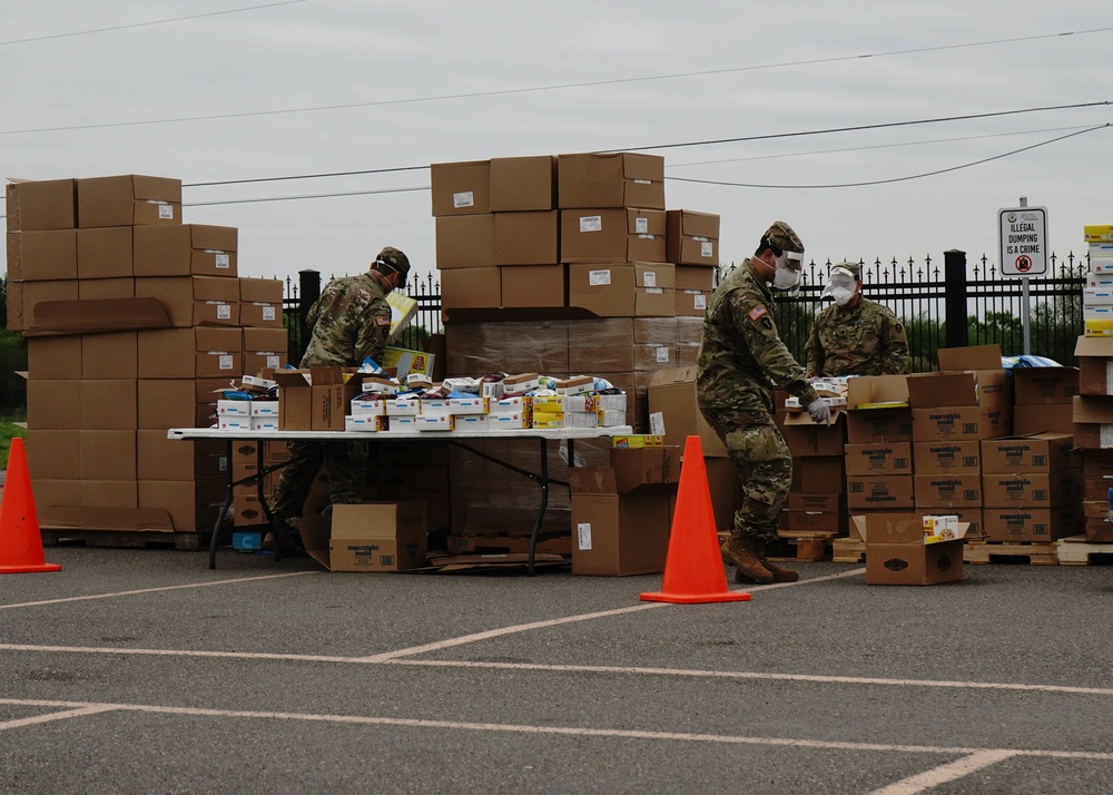 Texas National Guard Assists in Food Distribution