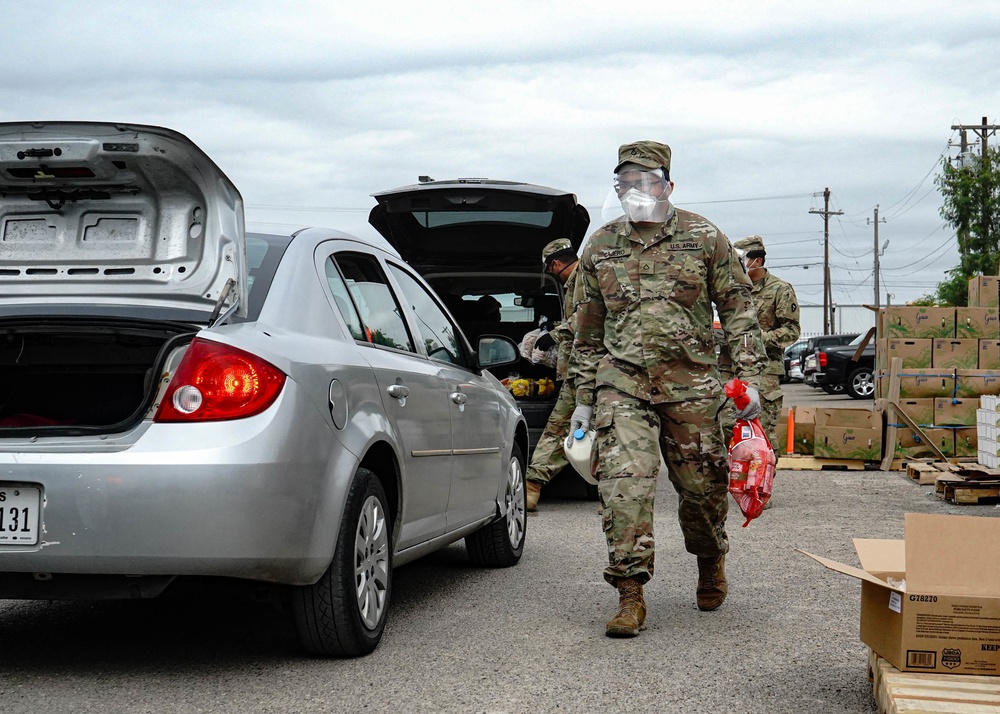 Texas National Guard Soldiers Support Food Bank of the Rio Grande Valley