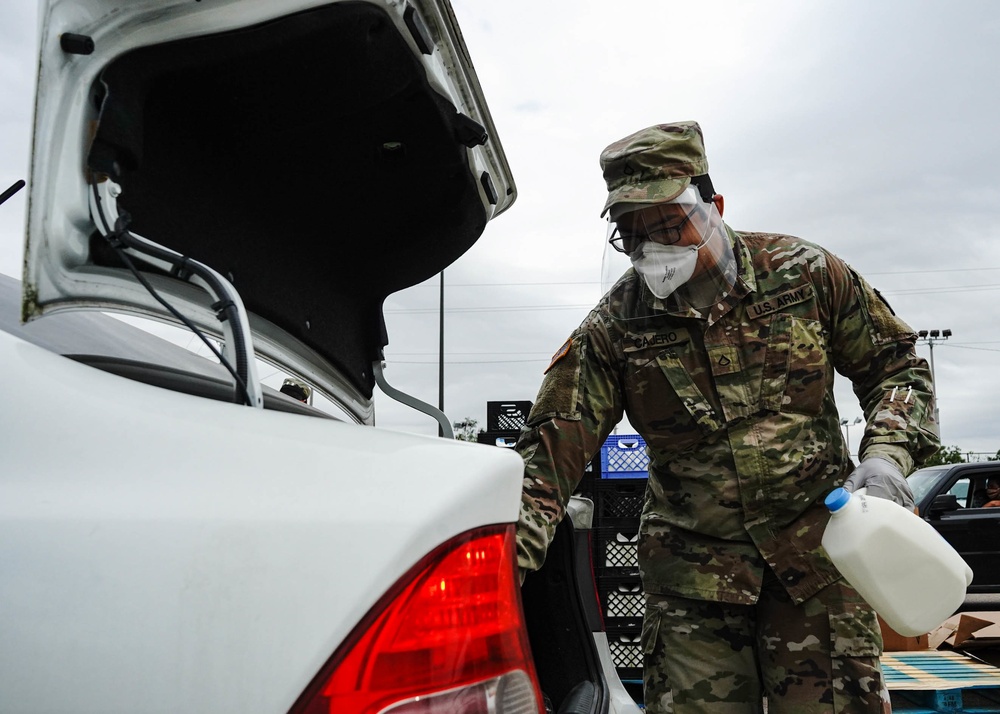 Texas National Guard Soldiers Support Food Bank of the Rio Grande Valley