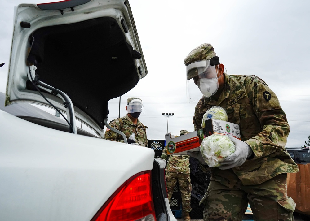 Texas National Guard Soldiers Support Food Bank of the Rio Grande Valley