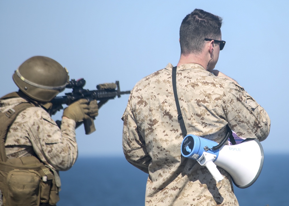 Fox Battery conducts live-fire training range
