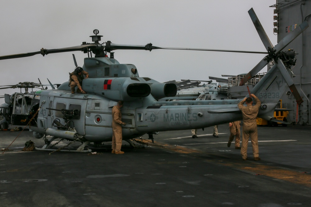 USS Bataan, 26th MEU transit Strait of Hormuz