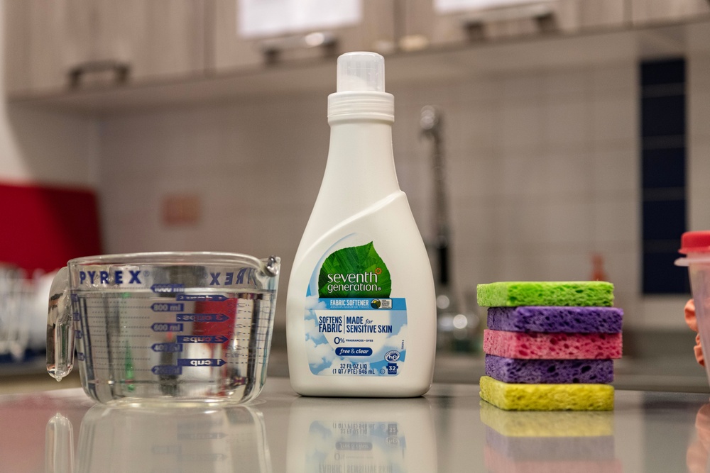 (PHOTO4) USO Services on Facebook Live (PHOTO4) USO Services on Facebook Live