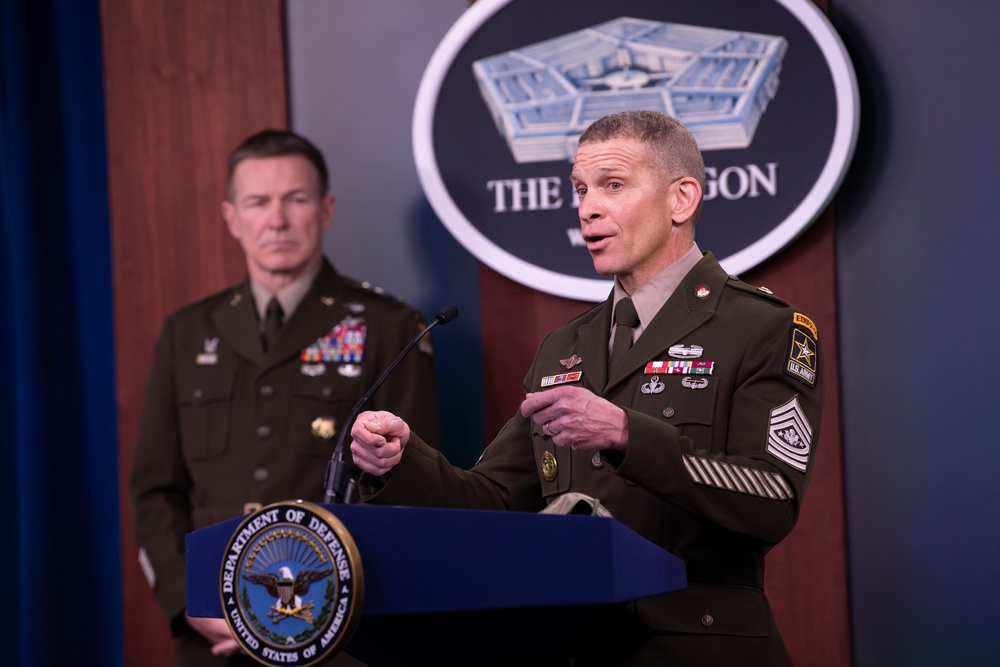 Army leadership holds media briefing on COVID-19