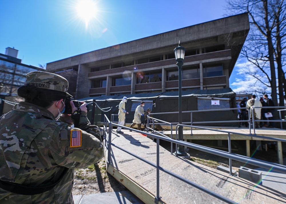 Vermont soldiers conduct a mass casualty exercise at UVM Medical Center