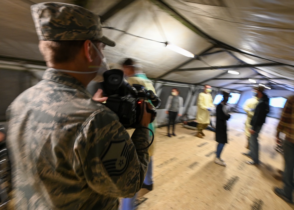 Vermont soldiers conduct a mass casualty exercise at UVM Medical Center