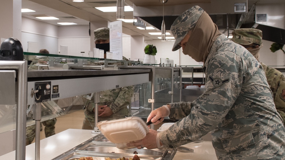 DFAC Airmen keep the masses well-fed