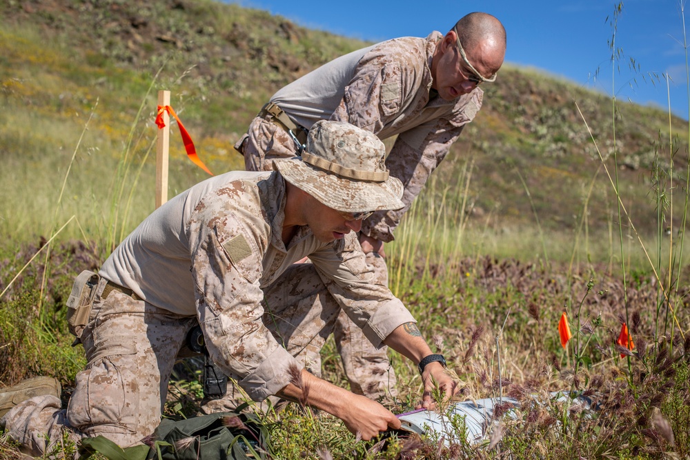 EOD conducts an Operational clearing range on San Clemente Island