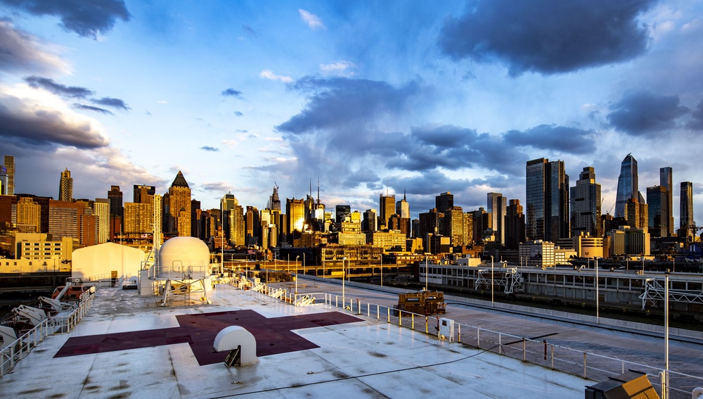 USNS Comfort in NYC