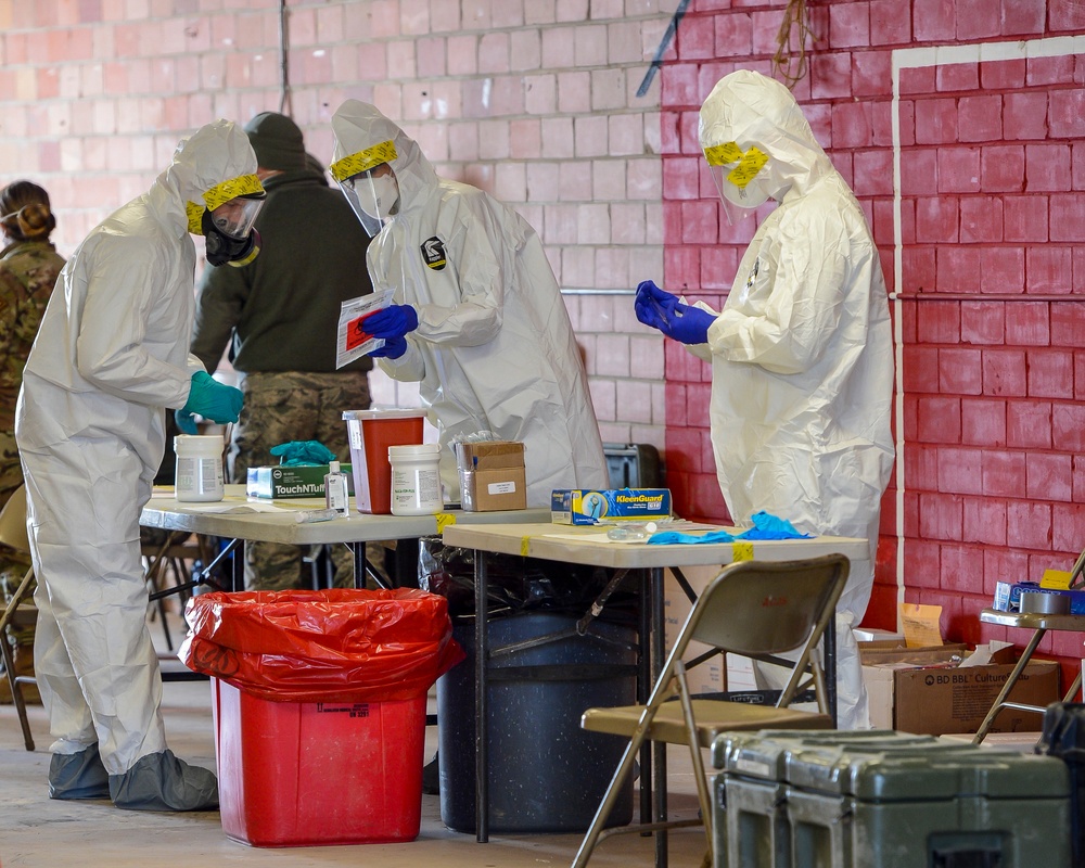 Nebraska Guardsmen support mobile COVID-19 screening efforts in Hastings