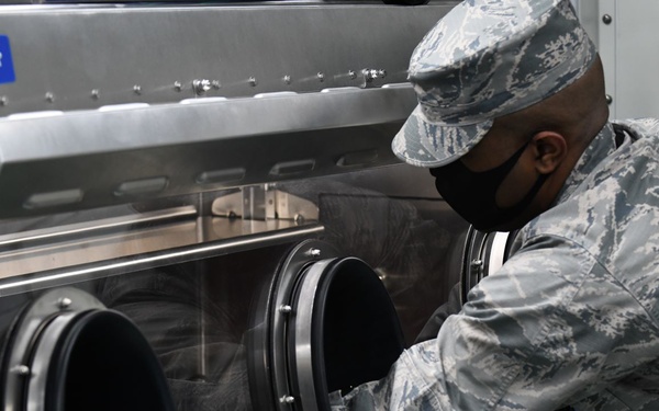NY National Guard 24th Civil Support Team provides COVID-19 testing for medical personnel