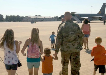 SANGB support group warms home for family of deployed