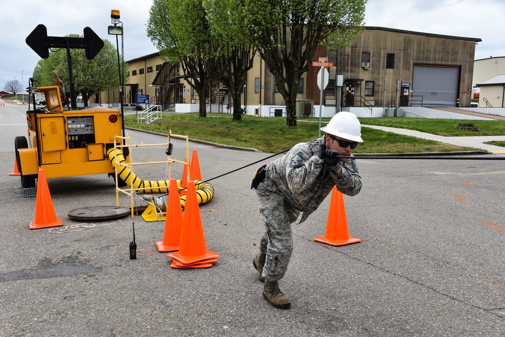 241st Engineering Installation Squadron installs fiber optic cable at McGhee Tyson Air National Guard Base