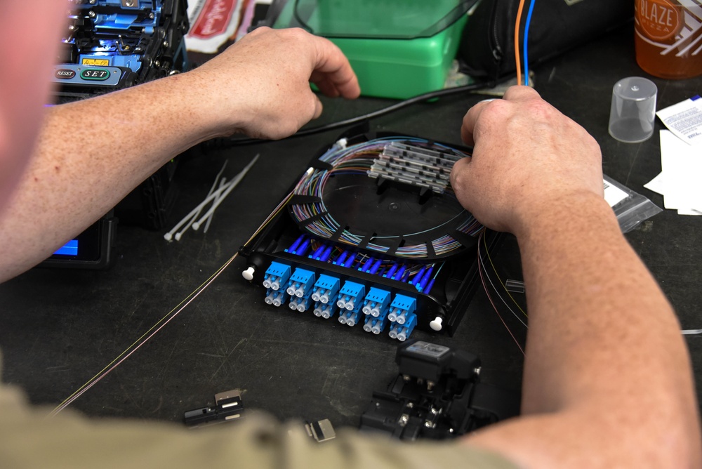 241st Engineering Installation Squadron installs fiber optic cable at McGhee Tyson Air National Guard Base