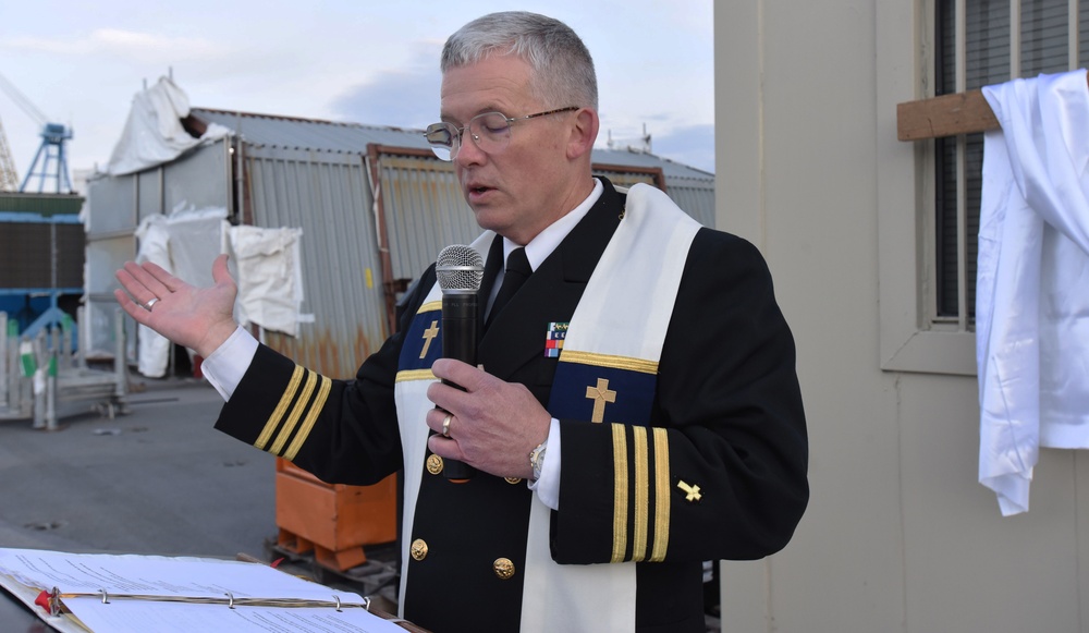 CVN 77 Easter Sunday Sunrise Service