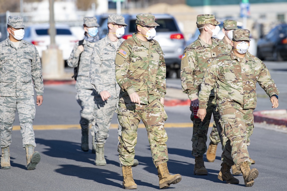 Nevada Guardsmen assist Washoe County Health officials test local population for COVID-19 (2 of 6)