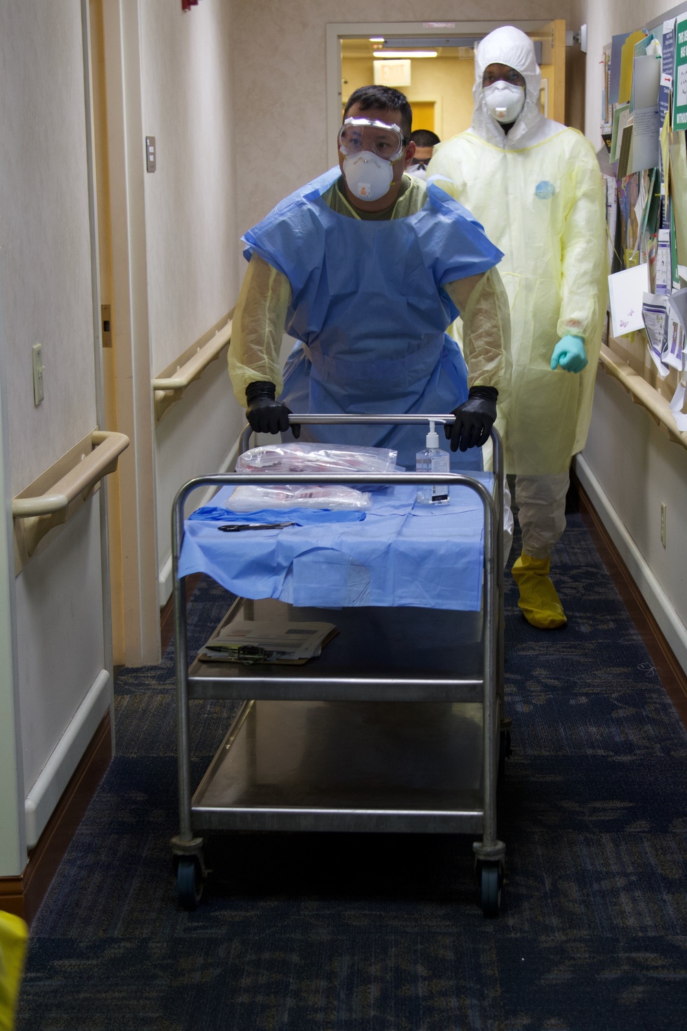 Florida National Guard Soldiers provide COVID-19 testing at State Veterans Nursing Home