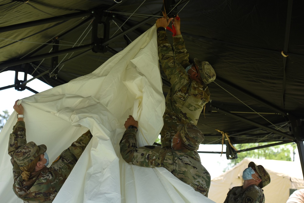 South Carolina National Guard Soldiers practice DRASH setup