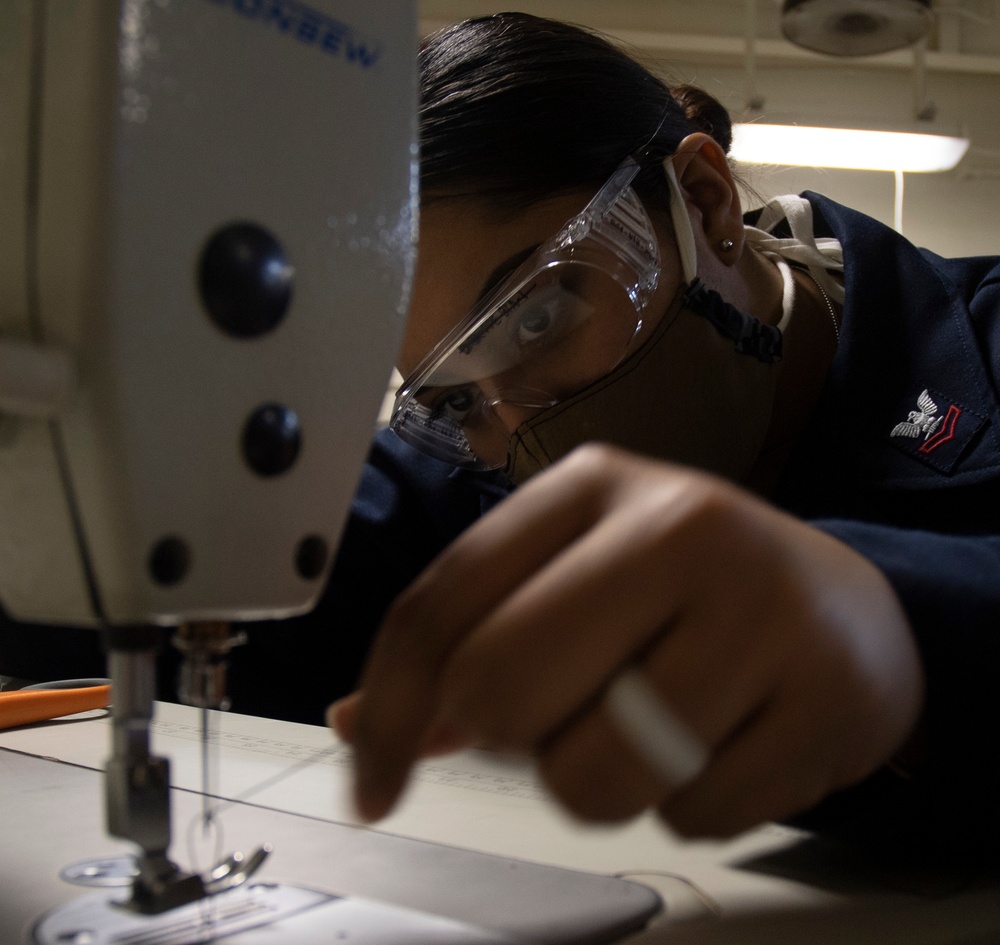 Nimitz Sailor Makes Masks