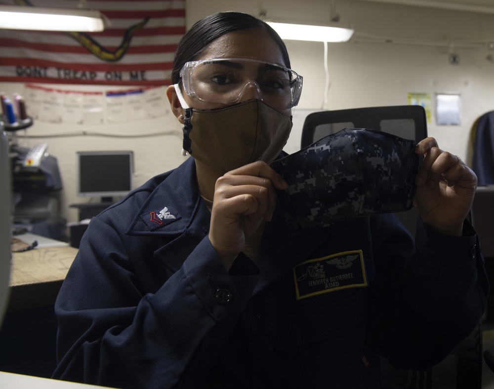 Nimitz Sailor Makes Masks