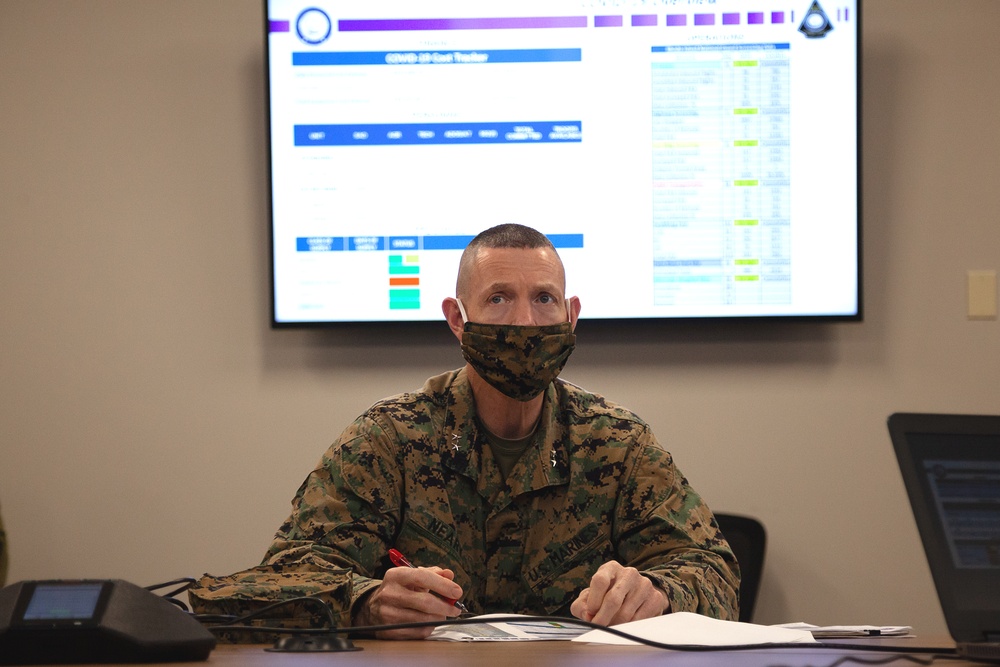 RI Guardsmen meet with Marine Corps Maj. Gen. Stephen Neary